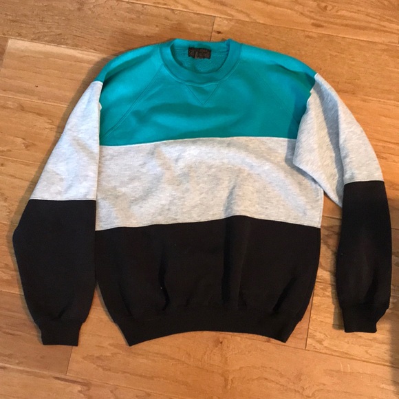 Eddie Bauer Tops - Eddie Bauer Crewneck